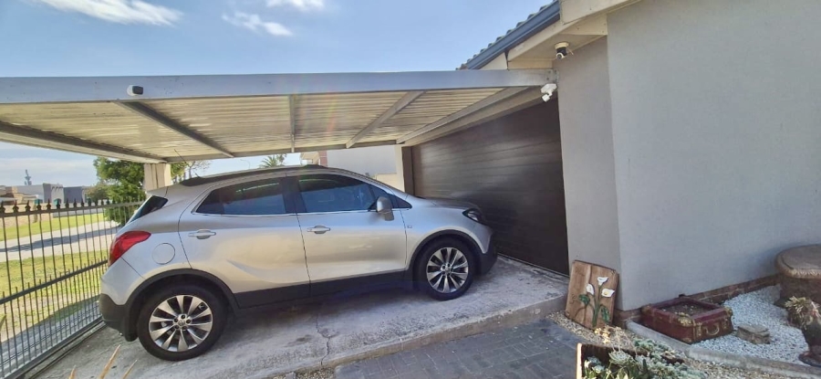 3 Bedroom Property for Sale in Rowallan Park Eastern Cape